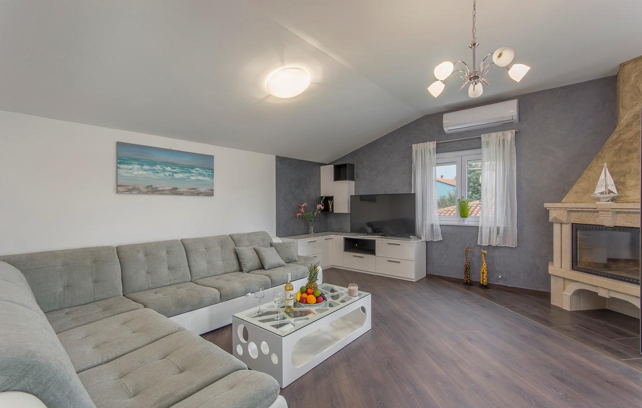 Silver Holiday House Vrvari ภายนอก รูปภาพ